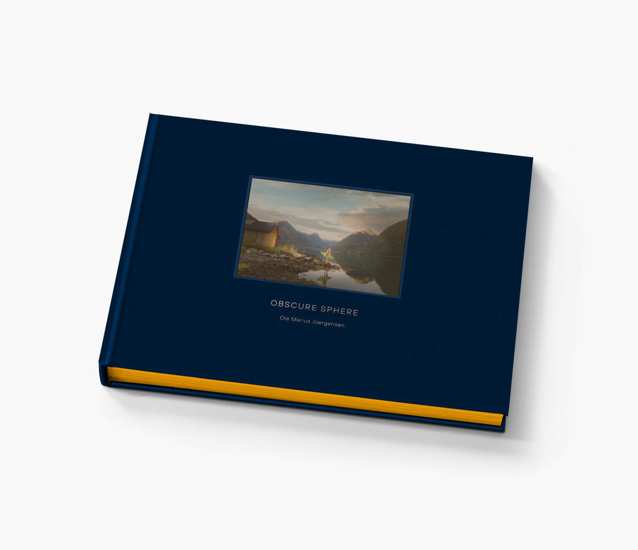 One signed book at a reduced price of €59 compared to €75 + Your name in the book